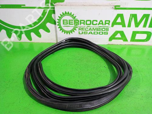 Gummiliste Gummiliste CITROËN C5 II (RC_) 1.6 HDi (RC8HZB) (109 hp) 33810468 33810468