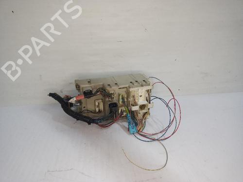 Used Fuse box TOYOTA RAV 4 V (_A5_, _H5_) 2.0 VVTi (MXAA52) (150 hp) 31556773