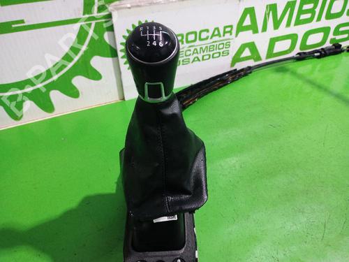 Used Gear lever VW T-ROC (A11, D11) 1.0 TSI (110 hp) 31553944