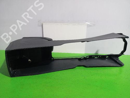 Mittelkonsole TOYOTA AURIS (_E18_) 1.8 Hybrid (ZWE186_, ZWE186R) | BP31554445I22 