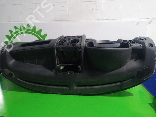 Instrumentbræt Instrumentbræt PEUGEOT PARTNER Box Body/MPV (5_, G_) 1.9 D (69 hp) 31543695 31543695