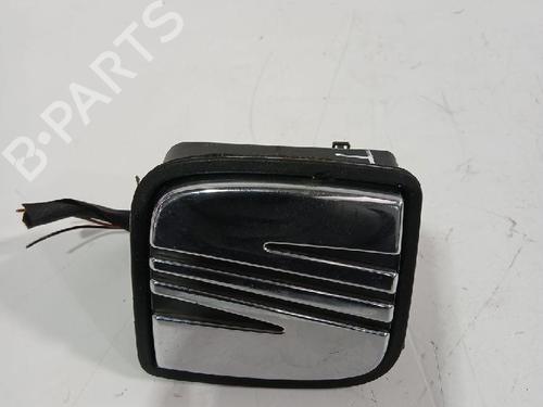 Tailgate handle SEAT EXEO (3R2) 1.8 TSI | BP32463419C132