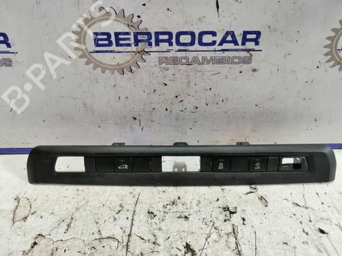 Used Switch Switch PEUGEOT EXPERT Van (V_) 1.6 BlueHDi 115 (115 hp) 31570749 31570749