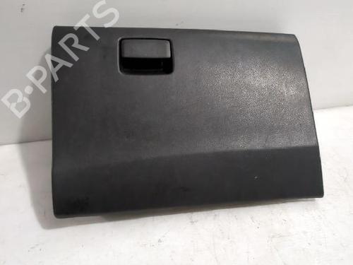 Handskerum SUZUKI SX4 S-Cross (JY) 1.4 T AllGrip (AKK414) (140 hp) 32462307