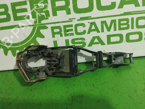 Used Front right exterior door handle VW PASSAT B5.5 (3B3) 1.6 (102 hp) 31545768