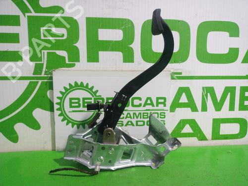 Used Break pedal Break pedal OPEL ZAFIRA / ZAFIRA FAMILY B (A05) 1.9 CDTI (M75) (120 hp) 31550230 31550230
