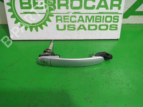 Used Front left exterior door handle SEAT ALTEA XL (5P5, 5P8) 1.6 TDI (105 hp) 31548843