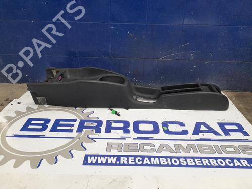 Used Middle console Middle console SEAT LEON (1M1) 1.9 TDI (90 hp) 31540752 31540752