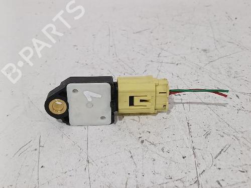 Used Electronic sensor Electronic sensor PEUGEOT 107 (PM_, PN_) 1.4 HDi (54 hp) 33746445 33746445