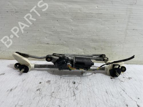 Used Front wiper motor NISSAN MICRA III (K12) 1.2 16V (80 hp) 31561796