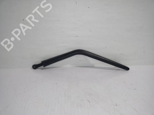 Used Rear windshield wiper arm RENAULT MEGANE I (BA0/1_) 1.6 e (BA0F, BA0S) (90 hp) 31556909