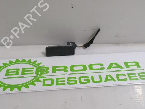 Bagagerumshåndtag DACIA DUSTER (HM_) 1.0 TCe 90 (HMM6) | BP32462648C132