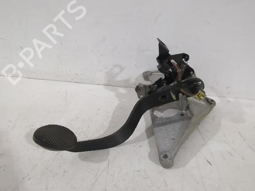 Used Break pedal MINI MINI (R50, R53) One (90 hp) 32463565