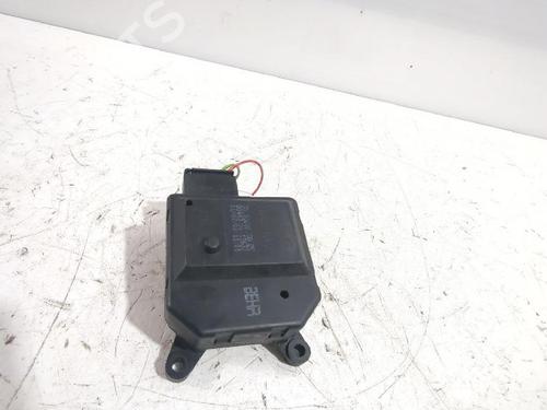 electronic-module-opel-zafira-a-mpv-t98-1999-2000-2001-2002-2003-2004-2005-2006-32463971 main image