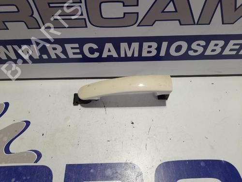 Used Front left exterior door handle SKODA RAPID Spaceback (NH1) 1.6 TDI (90 hp) 31570877