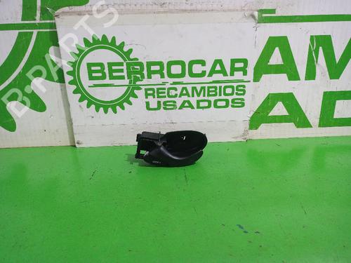 Used Rear left interior door handle FORD FOCUS I (DAW, DBW) 1.8 TDCi (100 hp) 31552069