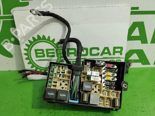 Used Fuse box Fuse box FORD FOCUS I Saloon (DFW) 1.6 16V (100 hp) 31545374 31545374