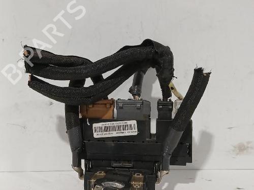 Used Fuse box NISSAN QASHQAI II (J11, J11_) 1.3 DIG-T (140 hp) 31568346