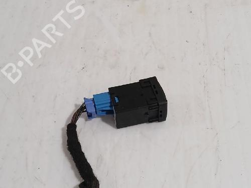 Switch NISSAN MICRA V (K14) 1.5 DCI | BP31563136I30