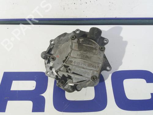 Used Vacuum pump Vacuum pump MERCEDES-BENZ E-CLASS (W210) E 300 D (210.020) (136 hp) 31570066 31570066