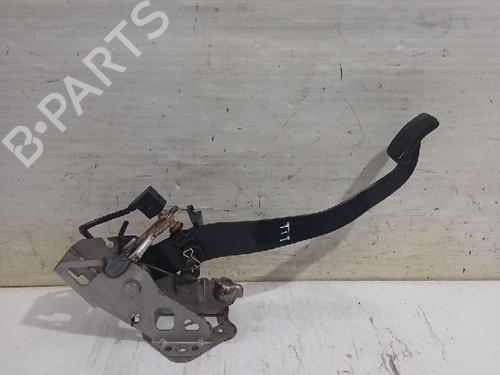Used Clutch pedal Clutch pedal KIA CARENS III MPV (UN) 2.0 CRDi 140 (140 hp) 31564102 31564102