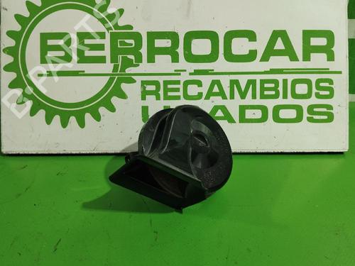 horn-seat-toledo-ii-1m2-1998-1999-2000-2001-2002-2003-2004-2005-2006-31544624 main image