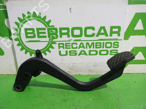 Used Clutch pedal BMW 3 (E46) 320 d (136 hp) 31550077