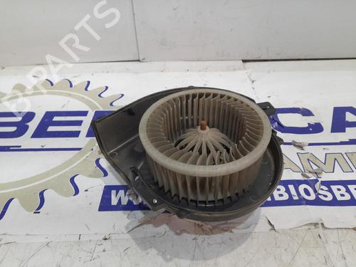Used Heater blower motor Heater blower motor SKODA RAPID Spaceback (NH1) 1.6 TDI (90 hp) 31540257 31540257