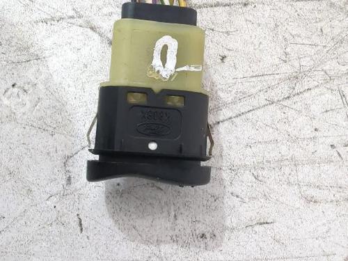 right-front-window-switch-ford-focus-i-daw-dbw-1998-1999-2000-2001-2002-2003-2004-2005-2006-2007-2008-2009-31566133 main image
