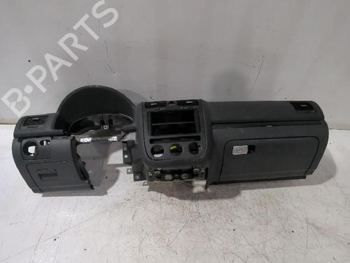Used Dashboard Dashboard VW GOLF V (1K1) 2.0 TDI (140 hp) 32657824 32657824