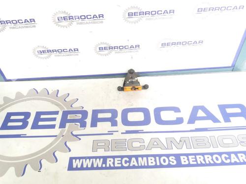 Used Tailgate lock Tailgate lock SKODA FABIA I Saloon (6Y3) 1.2 (64 hp) 31569150 31569150