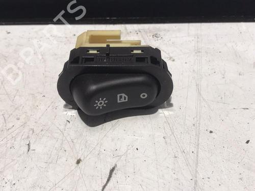 Used Switch Switch SAAB 9-3 Cabriolet (YS3D) 2.0 Turbo (154 hp) 31570232 31570232