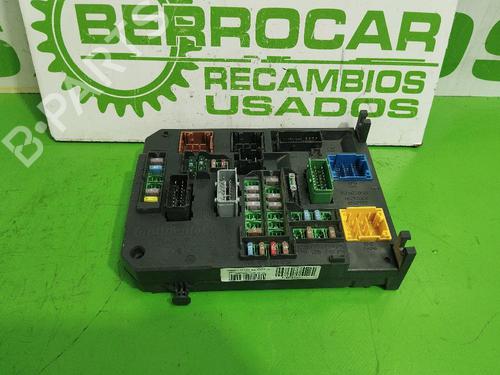 Used Fuse box Fuse box CITROËN C4 I (LC_) [2004-2014] 31675395 31675395