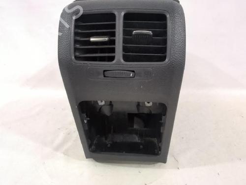 Used Armrest / Center console Armrest / Center console VW GOLF VI Variant (AJ5) 1.6 TDI (105 hp) 33570871 33570871