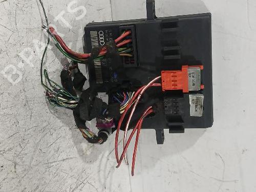 Used Electronic module AUDI A4 B6 (8E2) 1.9 TDI (130 hp) 31568095