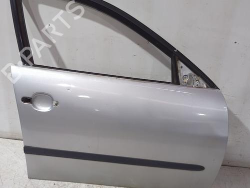 Used Right front door Right front door 38866200 38866200