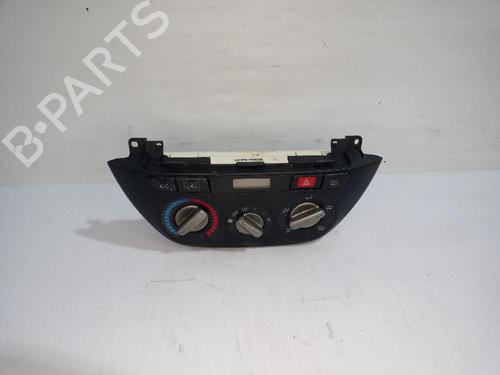 Used Climate control Climate control TOYOTA RAV 4 V (_A5_, _H5_) 2.0 VVTi (MXAA52) (150 hp) 31556766 31556766