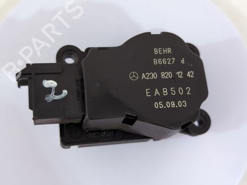 Used Fuel door actuator Fuel door actuator MERCEDES-BENZ C-CLASS (W203) C 200 CDI (203.007) (122 hp) 39943792 39943792