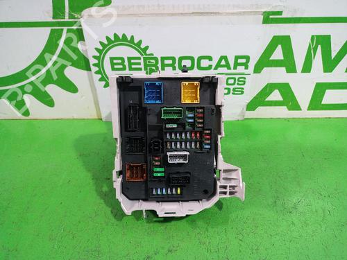 Used Fuse box Fuse box PEUGEOT 508 I (8D_) 2.0 BlueHDi 150 (150 hp) 31549731 31549731
