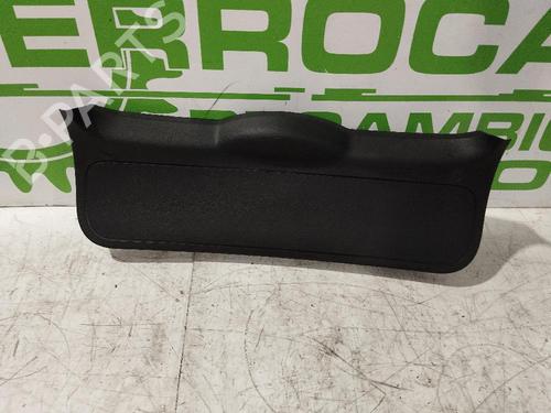 Bagagerumsbeklædning FORD FOCUS I Saloon (DFW) 1.6 16V (100 hp) 31545358