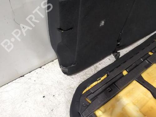 Rear seat TOYOTA COROLLA Hatchback (_E21_, _EA1_, _EH1_) 1.8 VVTi Hybrid (ZWE219) | BP31567717C17 