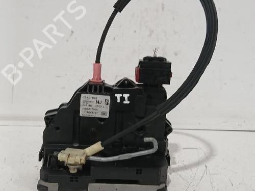 BP33746800C100 main image