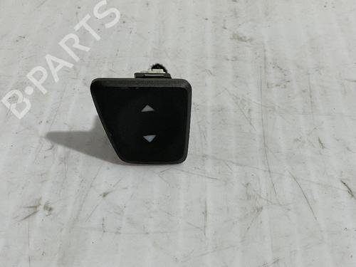right-front-window-switch-fiat-500-312_-2007-31560710 main image
