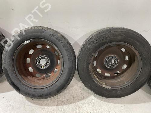 Rim SEAT LEON (1M1) 1.4 16V | BP31561613C45 