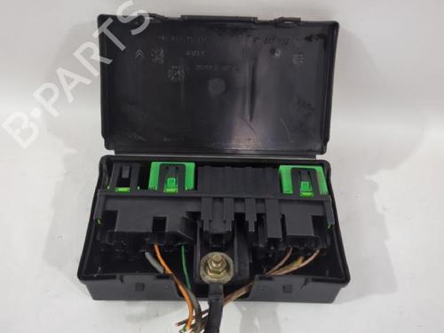 Used Fuse box Fuse box PEUGEOT 206 Hatchback (2A/C) 1.4 HDi eco 70 (68 hp) 33746494 33746494