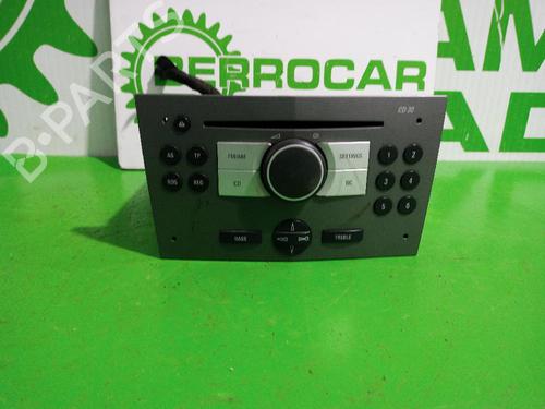 Used Radio Radio OPEL ASTRA H Saloon (A04) 1.4 (L69) (90 hp) 31545640 31545640
