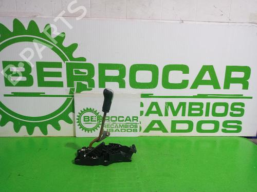 Used Gear lever FORD FIESTA V Van 1.4 TDCi (68 hp) 31549606