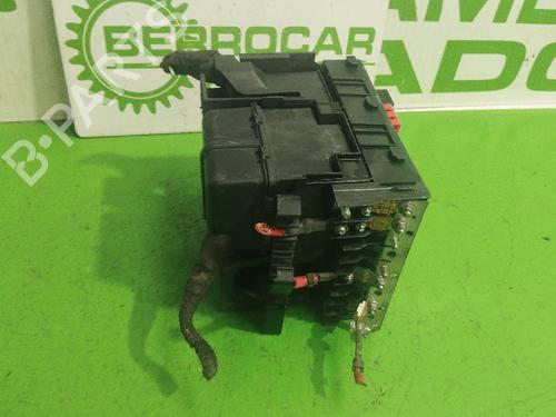 Fuse box VW GOLF V (1K1) 1.9 TDI | BP31546413E1 - Image 4