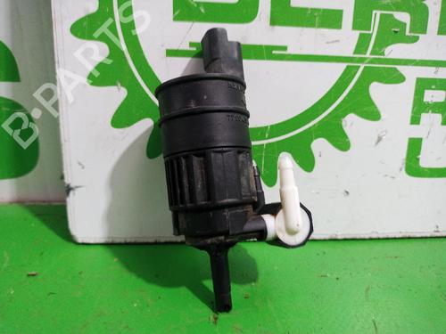 Used Washer pump RENAULT CLIO II (BB_, CB_) [1998-2016]  31675173