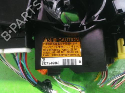 Switch TOYOTA AURIS (_E18_) 1.2 (NRE185_, NRE185R) | BP31547832I30 - Image 2